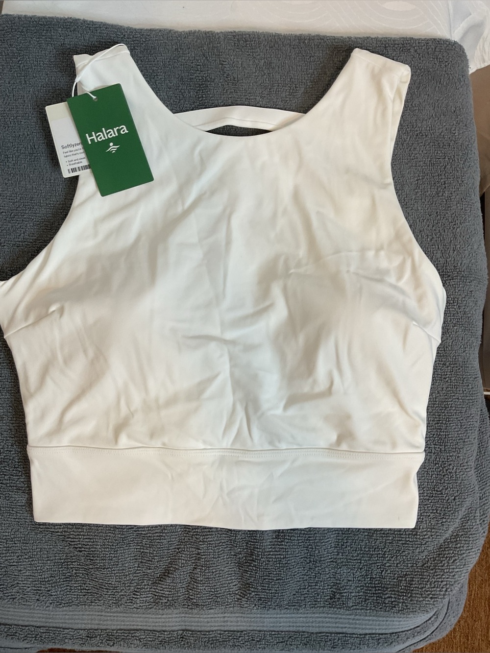 Halara MED sports bra NWT